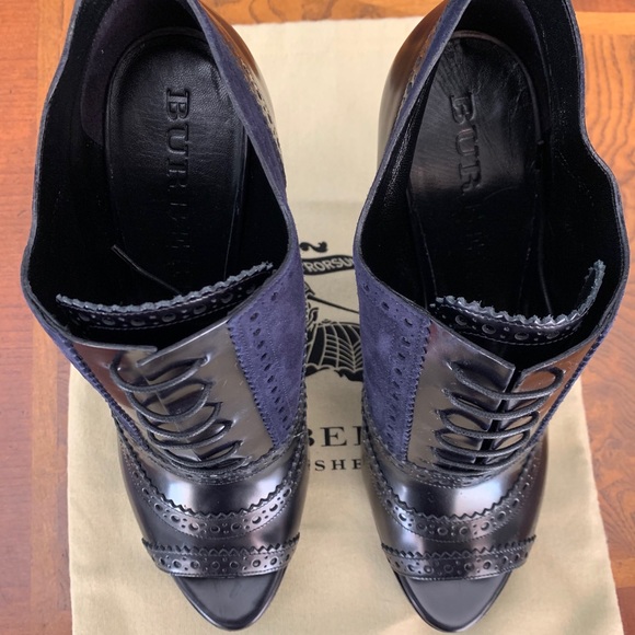 Burberry English Brunswick 110 Peep Toe Ankle Boot - Picture 4 of 16